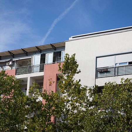 City Nest Apartment Podgorica Buitenkant foto